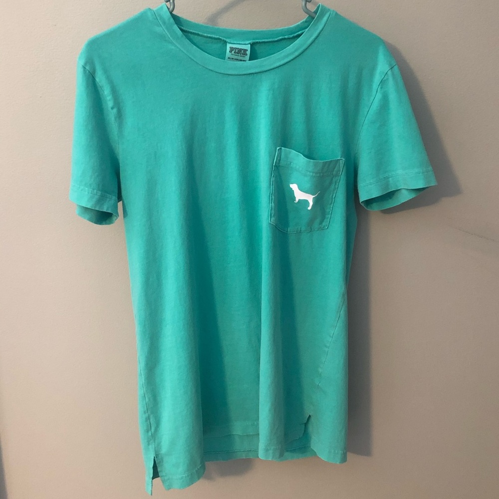 Gently used XS small Victoria Secret pocket tee.